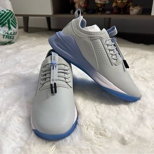 Clove Nurse Shoes Nursing Sneakers Women’s Size 8.5 Grey Matter Fluid Resistant